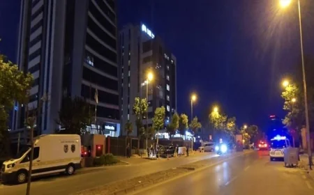 Dilan Polat'ın korumasına hastane önünde silahlı saldırı