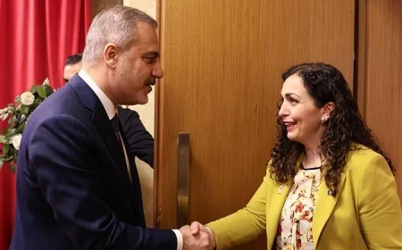 Dışişleri Bakanı Hakan Fidan, Kosova Cumhurbaşkanı Osmani ile görüştü