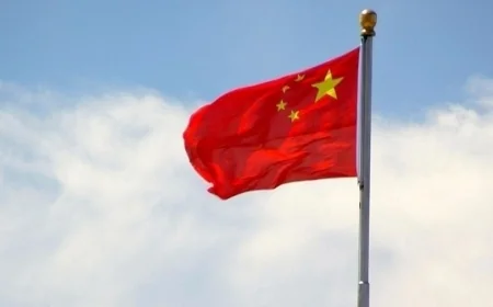 Çin ekonomisi uçurumdan yuvarlanıyor mu?