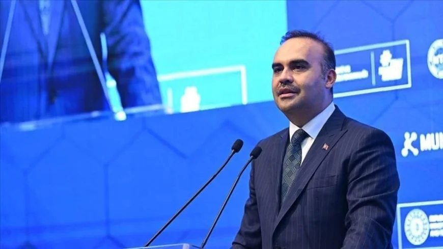 Bakan Kacır: 'Türksat 7A uydumuzun çalışmalarına başladık'