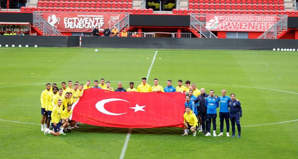 22:19
Fenerbahçe, Twente maçına hazır
