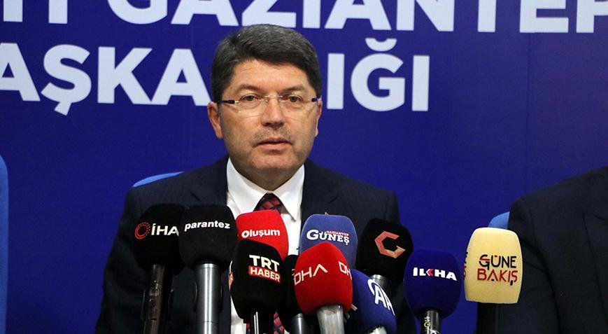 Adalet Bakanı Yılmaz Tunç AK Parti İl Başkanlığını ziyaret etti